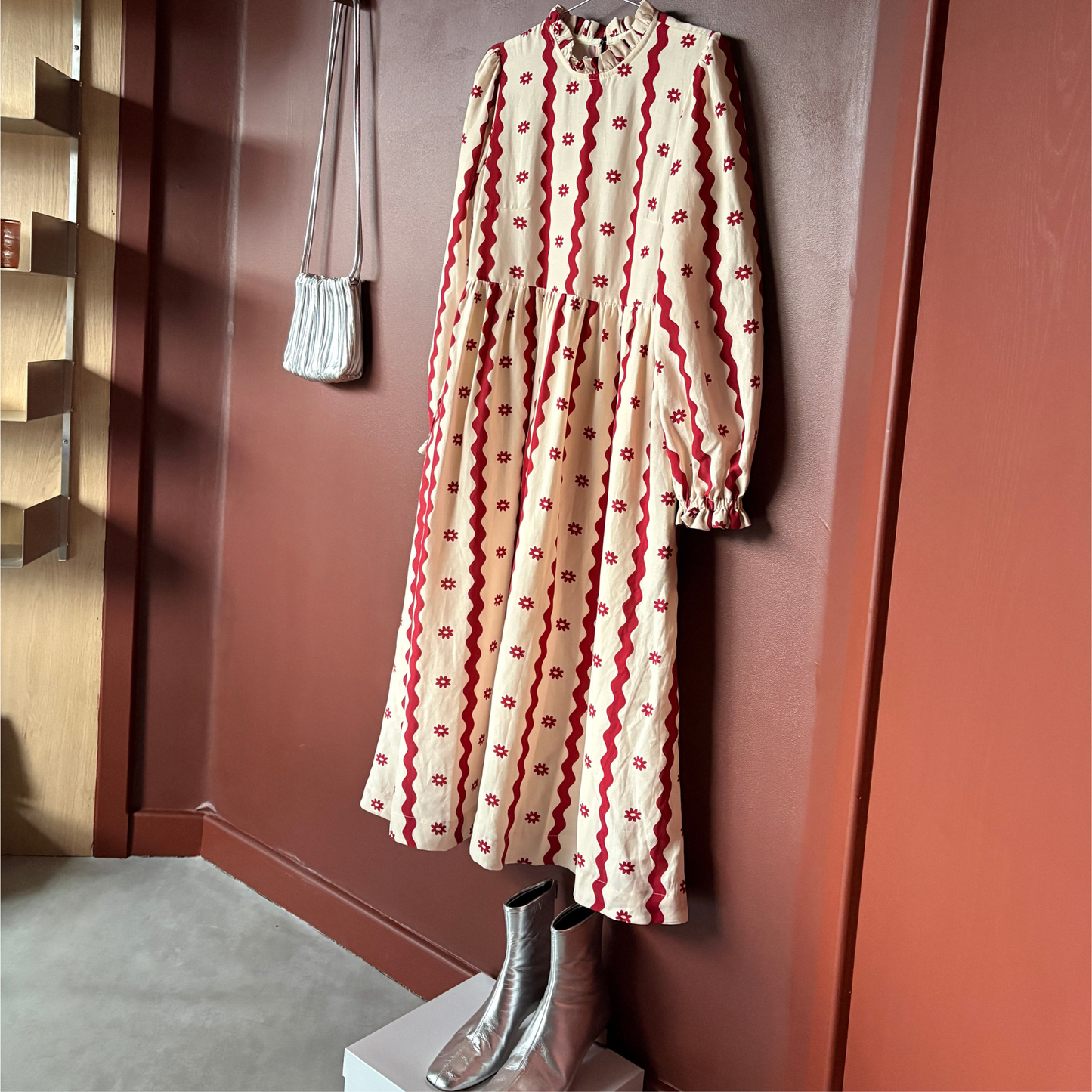 Ornette Retro Floral Frill Midi Dress