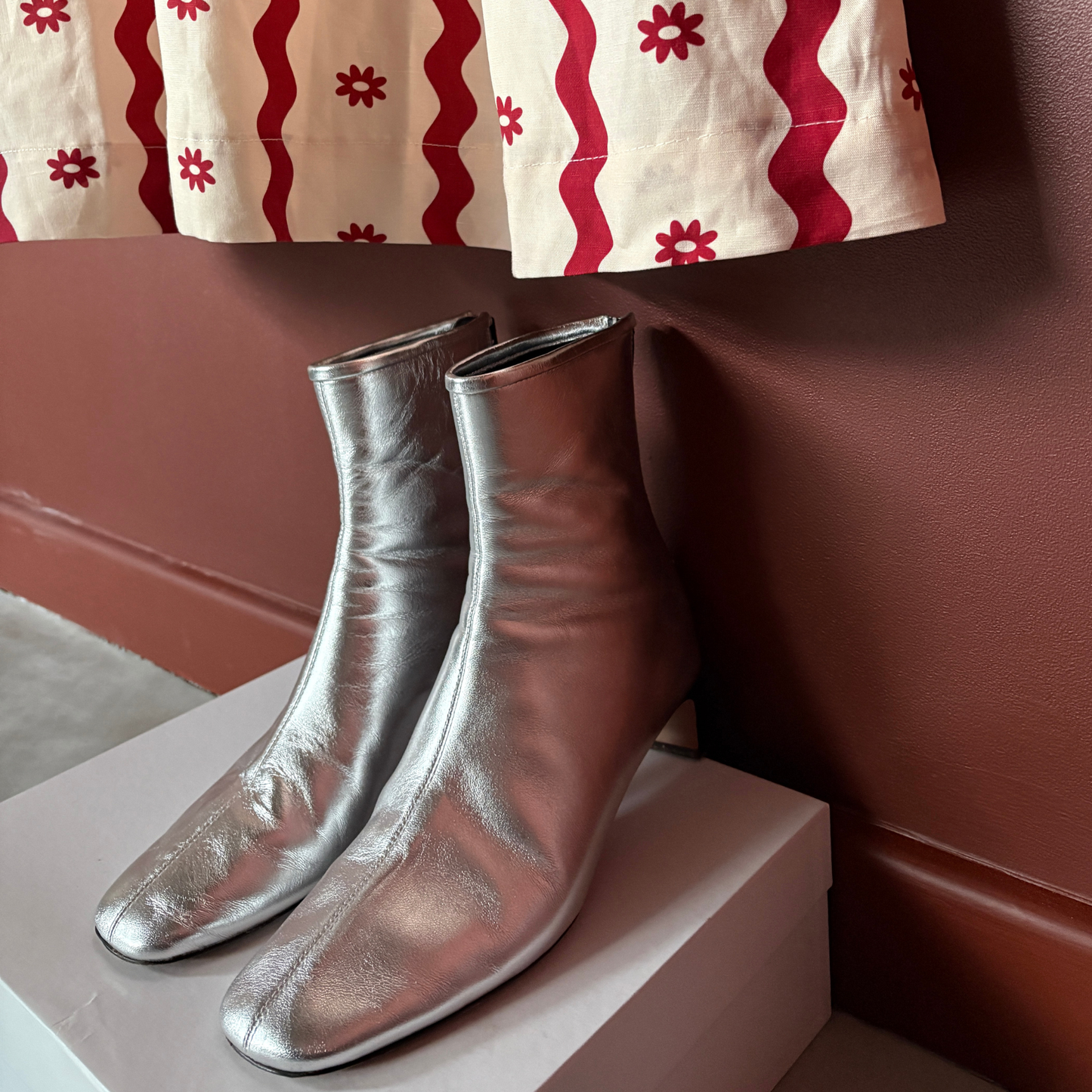 Ornette Retro Floral Frill Midi Dress