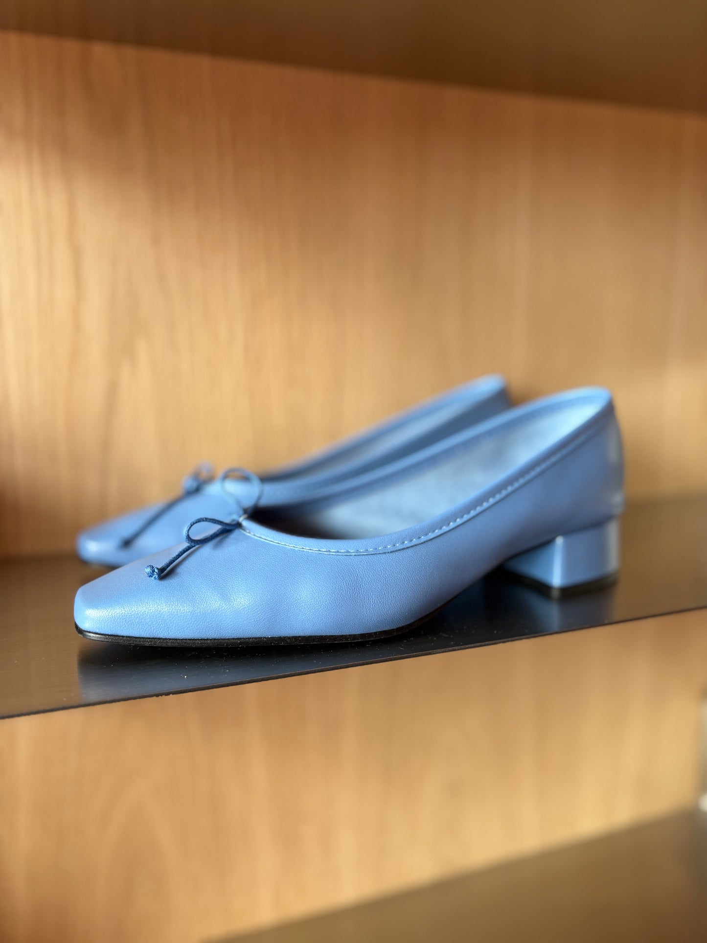 About Arianne Mina Malibu Heels